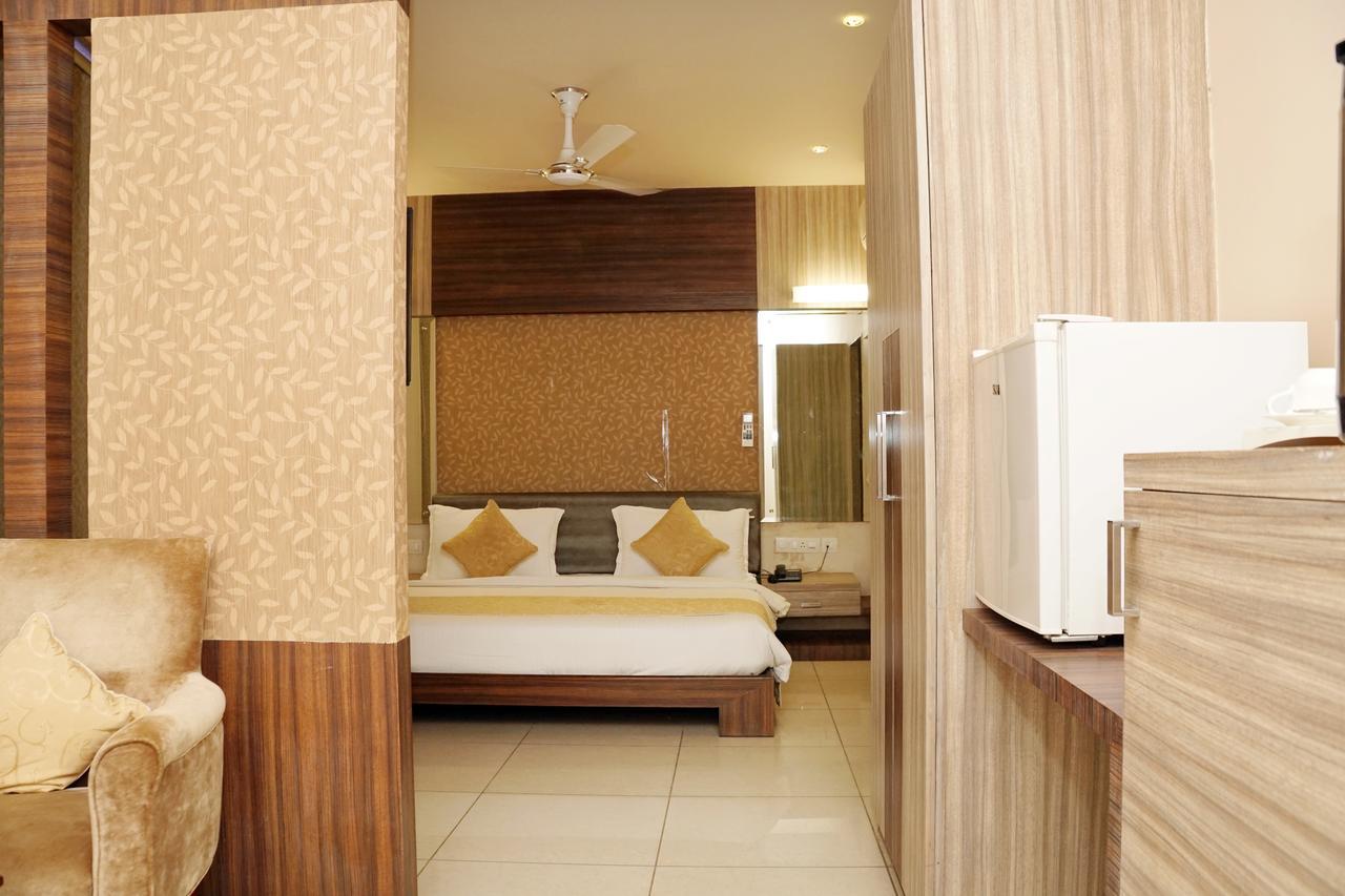 Hotel Gormoh Ahmedabad Exterior foto